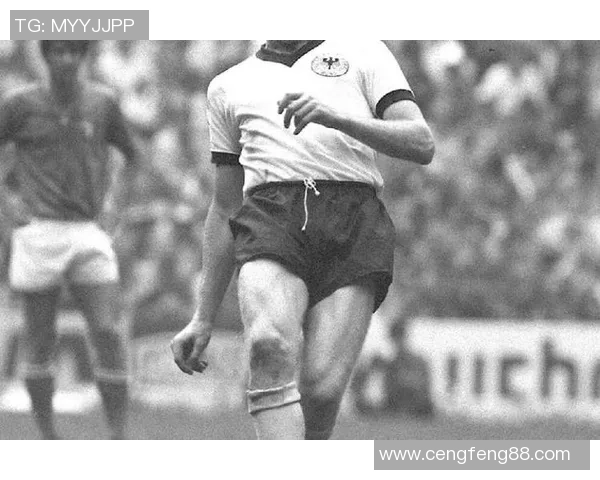 足球传奇谢幕时刻 球星告别词背后的情感与回忆