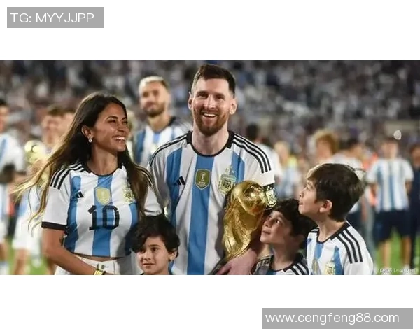 足球球星的爱情故事揭秘 从罗纳尔多到梅西的情感历程